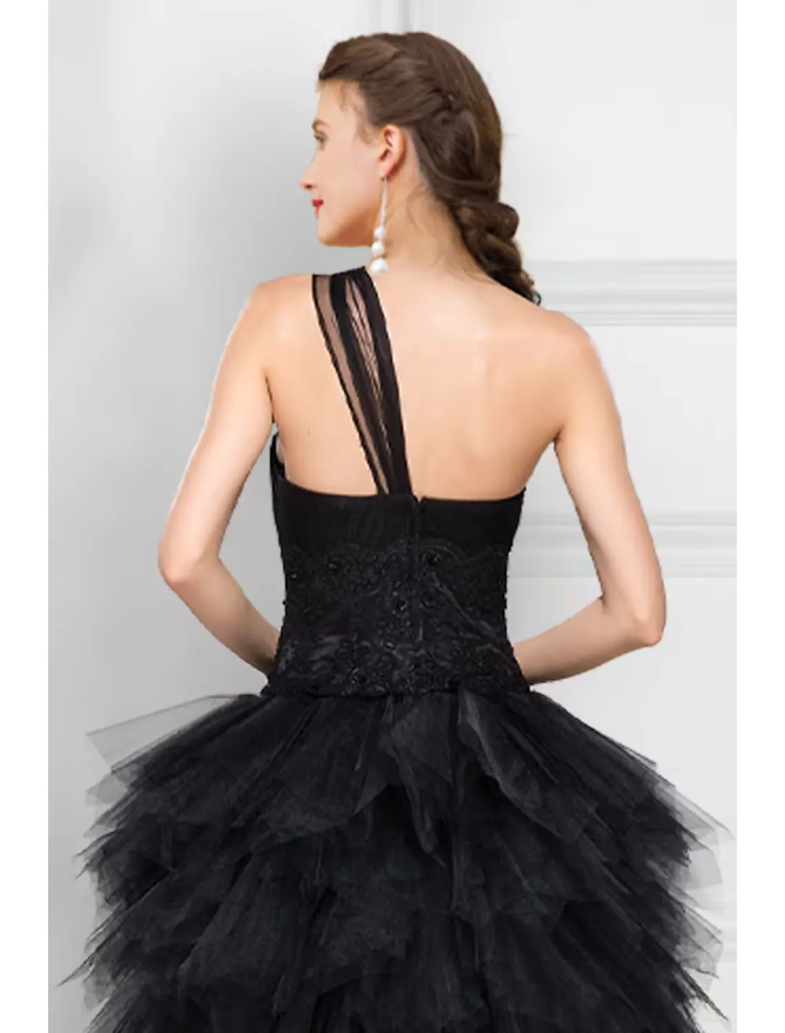 Luolandi Ball Gown Prom Dresses Black Dress Masquerade Asymmetrical Sleeveless One Shoulder Tulle Ladder Back with