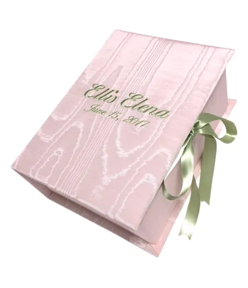 Medium Baby Keepsake Box in Baby Moir