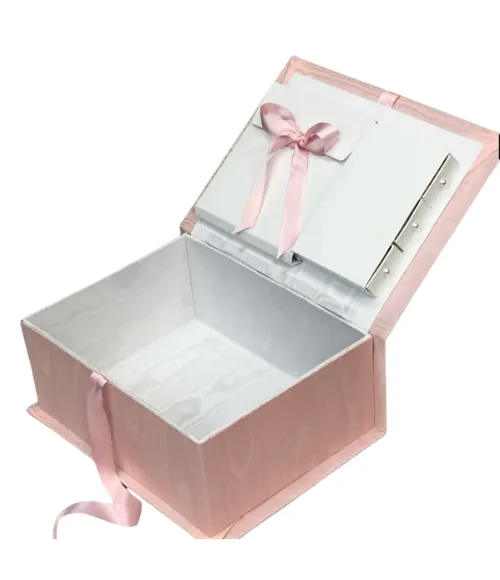 Medium Baby Keepsake Box in Baby Moir